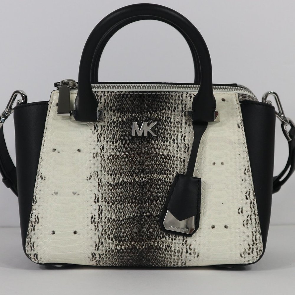 Michael Kors Nolita Mini Messenger Natural/Black